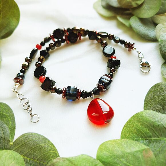 Goth Black Glass & Stone Beaded Choker with Red Teardrop Pendant, Adjustable - Picture 4 of 14